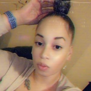 Meet your Posher, Monique